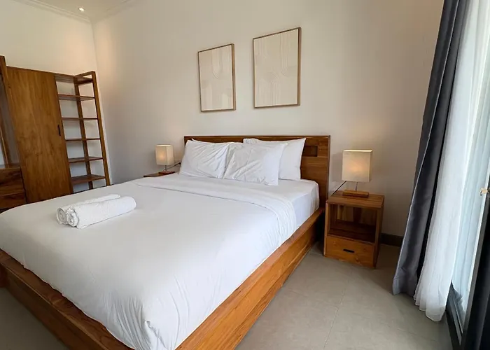 Lily Guest House